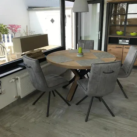 Fehmarn-ostseeferien Fh3bungalow Am Suedstrand 138 Burgtiefe auf Fehmarn